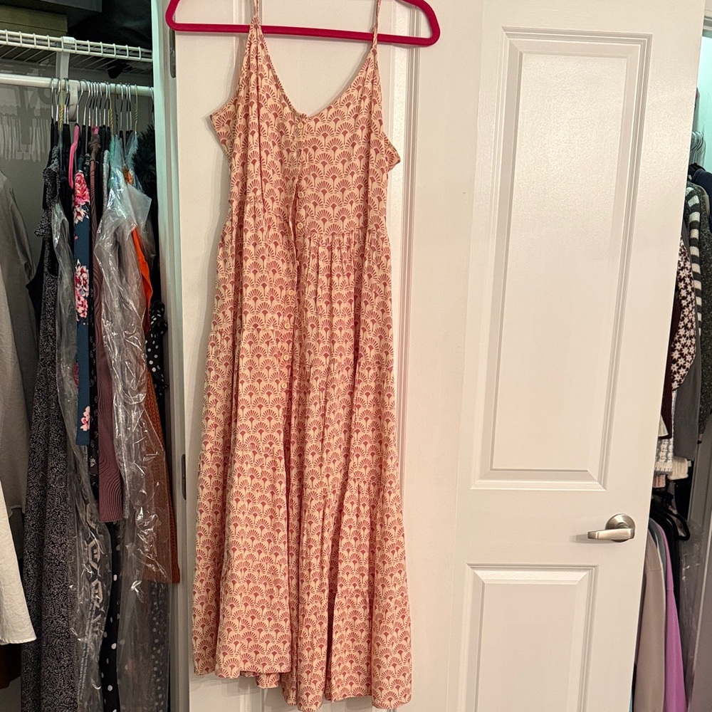 Elegant Pink Patterned Women's Dress